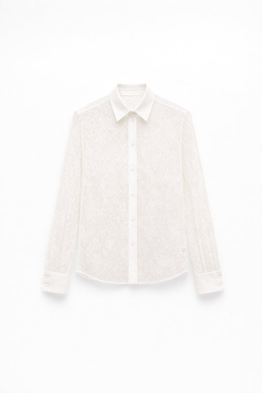 blouse en dentelle blanche