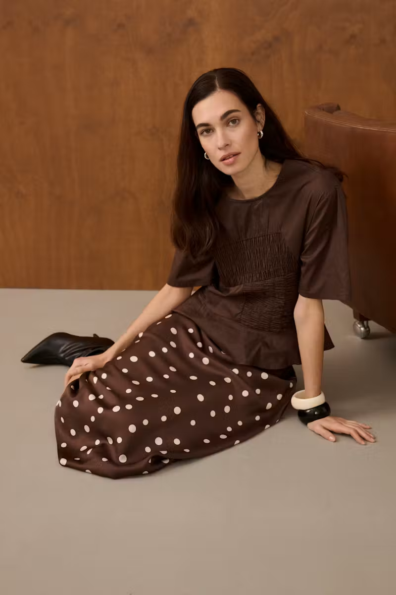 blouse brune