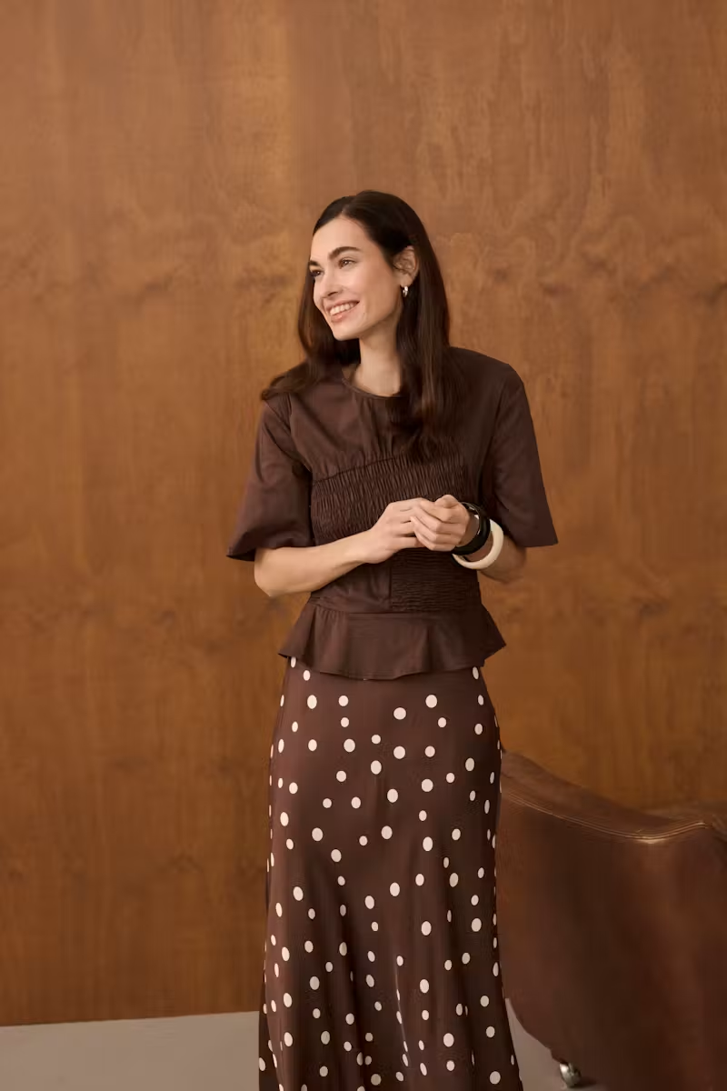 blouse brune