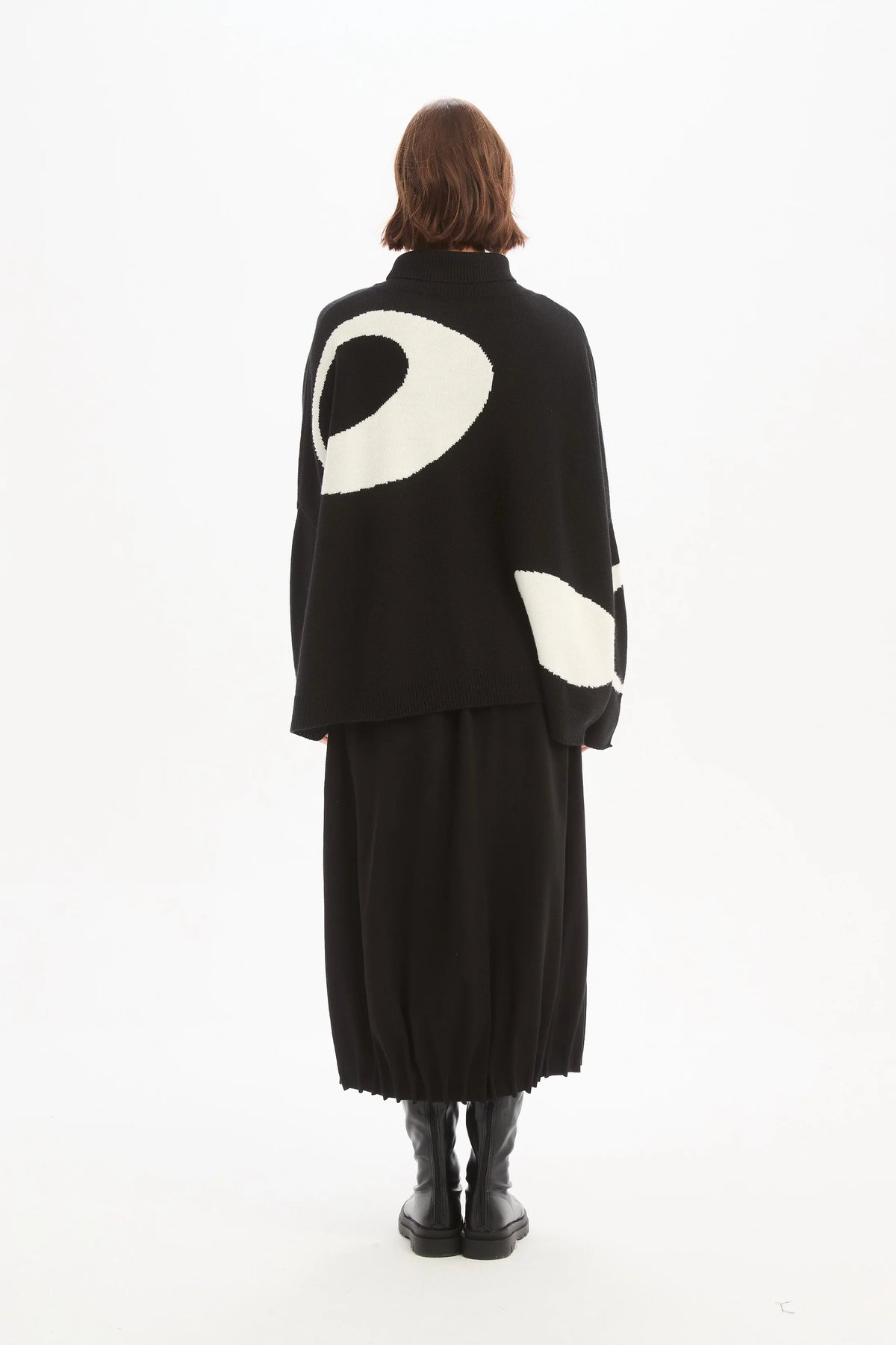 chandail noir et crème