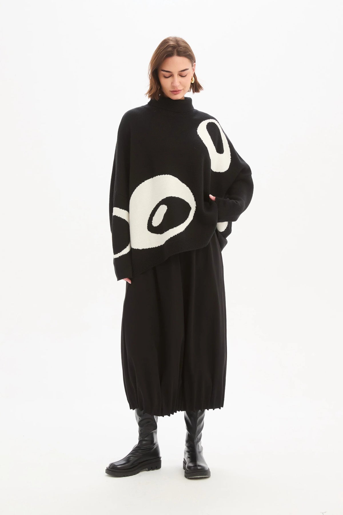 chandail noir et crème
